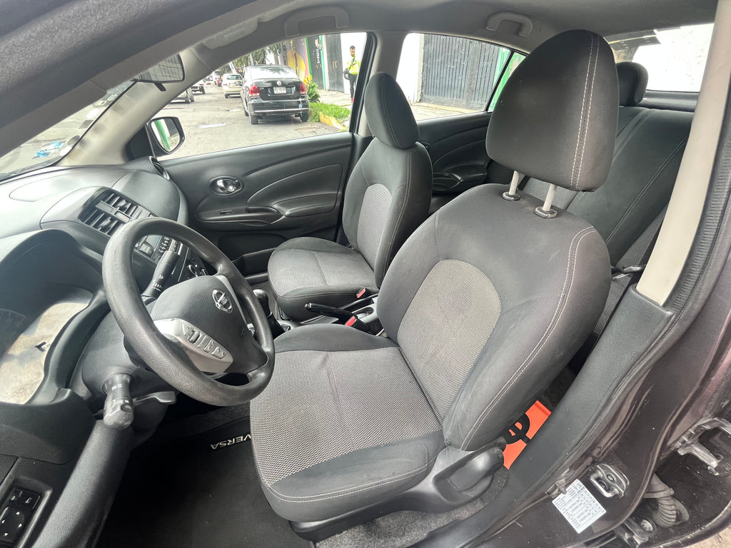 Versa 2018